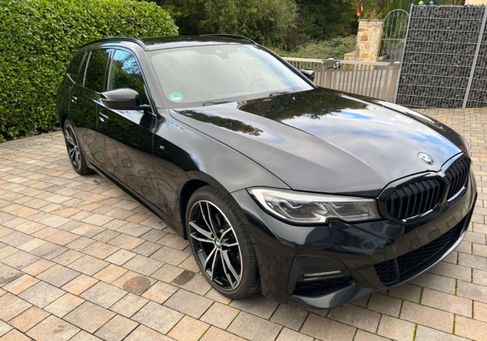 BMW 320, 2021