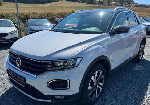 Volkswagen T-Roc, 2021