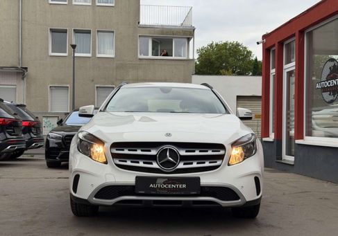Mercedes-Benz GLA 200, 2018