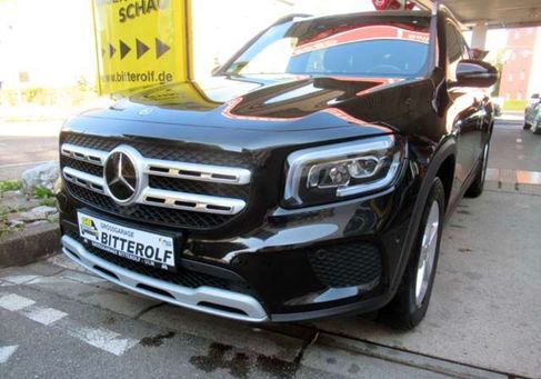 Mercedes-Benz GLB 200, 2023