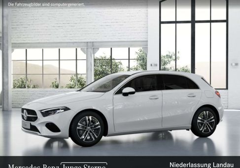 Mercedes-Benz A 180, 2026