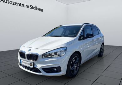 BMW 216, 2017