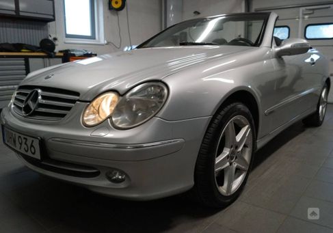 Mercedes-Benz CLK 320, 2004