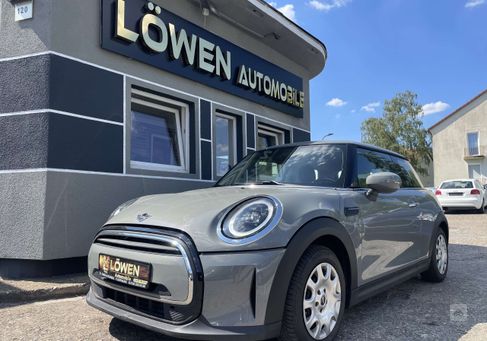 MINI ONE, 2021