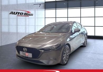 Mazda 3, 2025