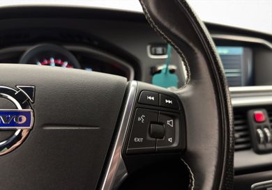 Volvo V40, 2016