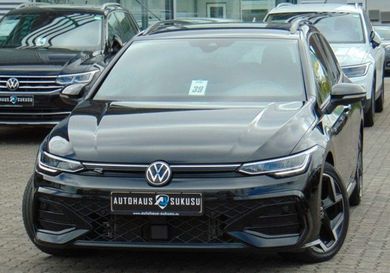 Volkswagen Golf, 2025