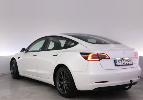 Tesla Model 3, 2021 3