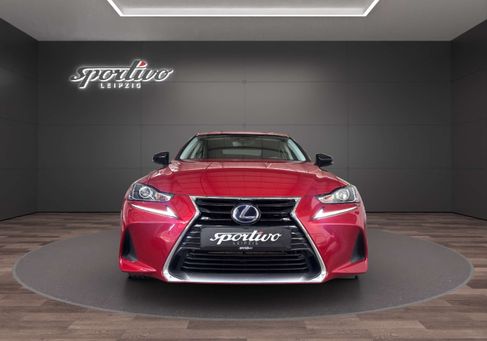Lexus IS 300, 2019 2