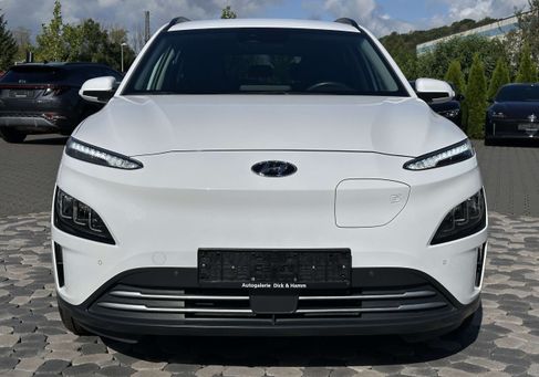 Hyundai Kona, 2022 3
