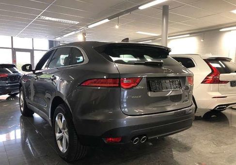 Jaguar F-Pace, 2018