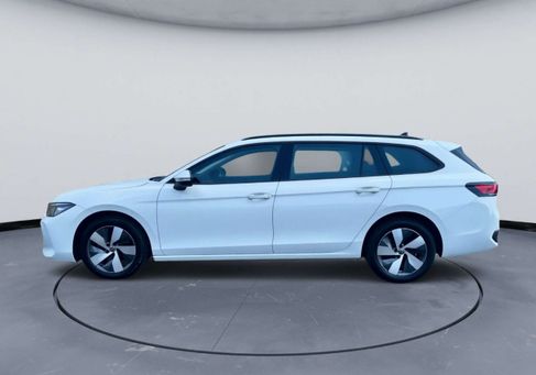 Volkswagen Passat Variant, 2024 3