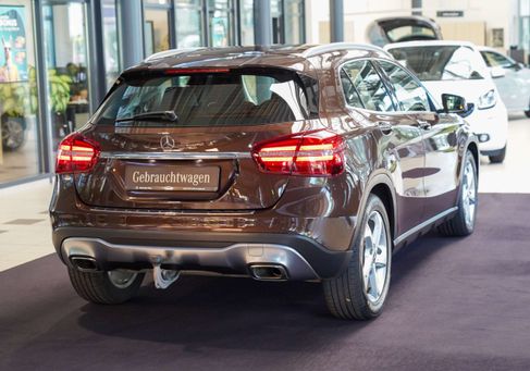 Mercedes-Benz GLA 220, 2018 3