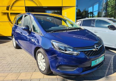Opel Zafira, 2017