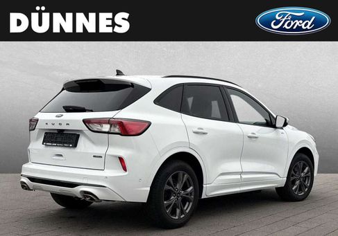 Ford Kuga, 2022