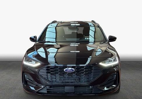Ford Focus, 2023 3