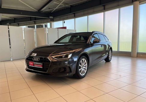 Audi A4, 2021
