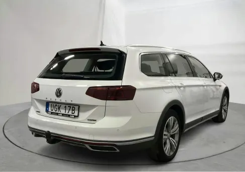 Volkswagen Passat, 2020 3