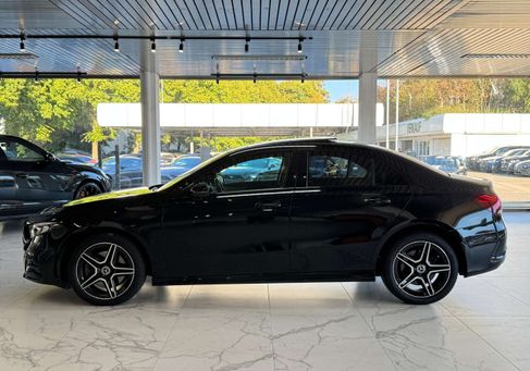 Mercedes-Benz A 250, 2022 3