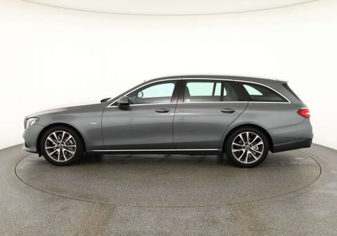 Mercedes-Benz E 200, 2019