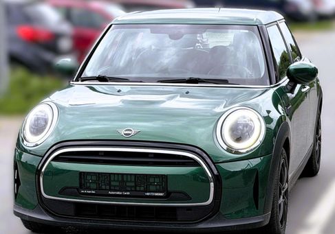 MINI ONE, 2022