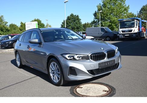 BMW 320, 2023