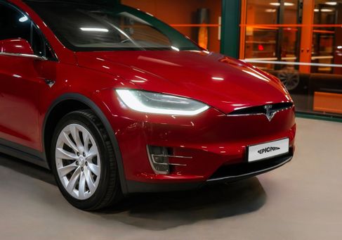 Tesla Model X, 2019