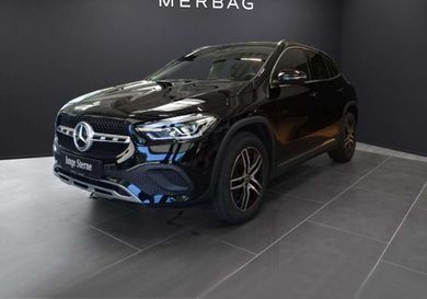 Mercedes-Benz GLA 200, 2022