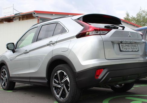 Mitsubishi Eclipse Cross, 2021