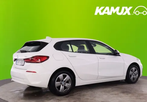 BMW 118, 2024 2
