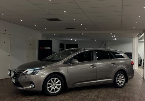 Toyota Avensis, 2014