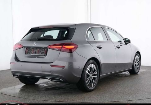 Mercedes-Benz A 180, 2025 2