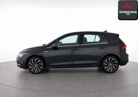 Volkswagen Golf, 2024 3