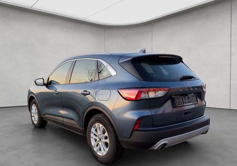 Ford Kuga, 2022
