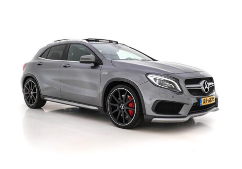 Mercedes-Benz GLA 45 AMG, 2015