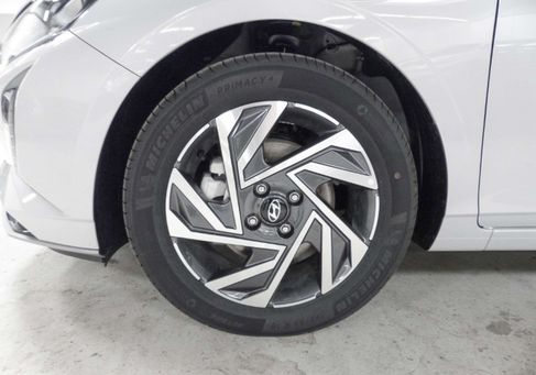 Hyundai i20, 2025 3