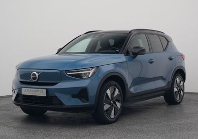 Volvo XC40, 2024
