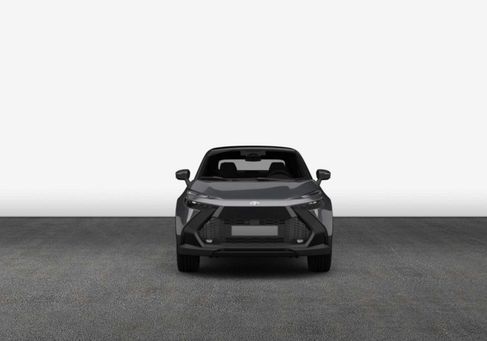 Toyota C-HR, 2025 3