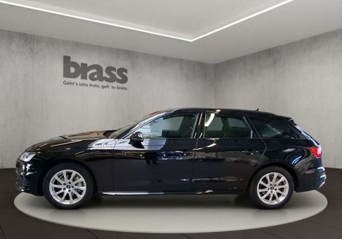 Audi A4, 2022