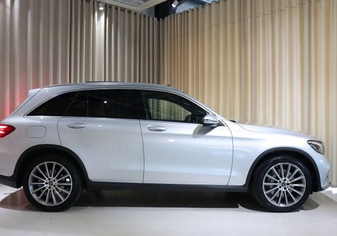 Mercedes-Benz GLC 220, 2018 3