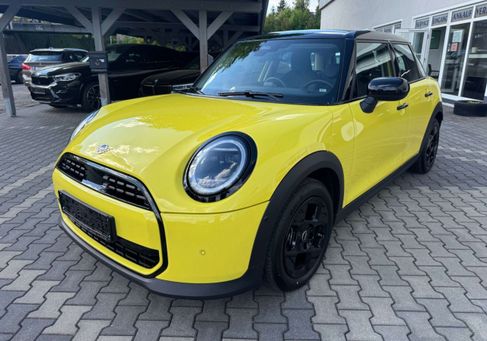 MINI, 2025