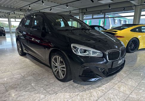 BMW 225, 2019