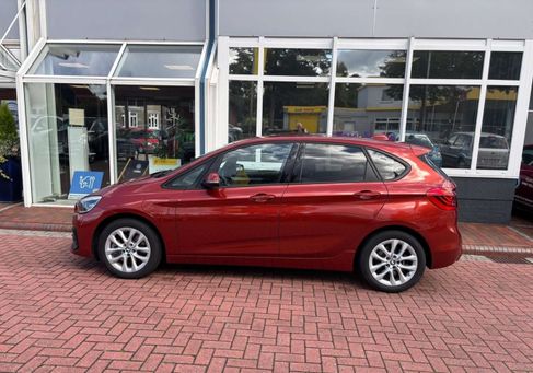 BMW 225, 2021 3