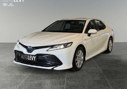 Toyota Camry, 2019 2