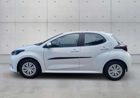 Toyota Yaris, 2023 3