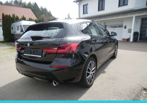 BMW 120, 2024
