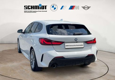 BMW 118, 2023