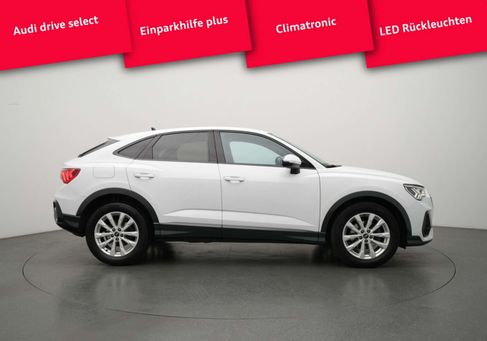 Audi Q3, 2023 3