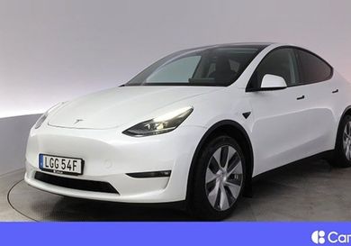 Tesla Model Y, 2024