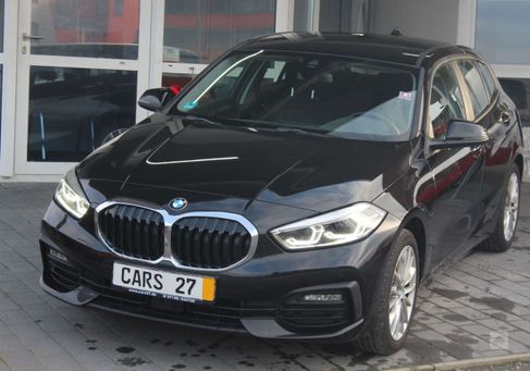 BMW 118, 2023